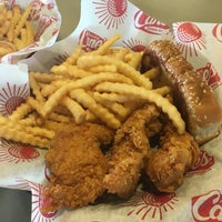 Photo taken at Raising Cane&#39;s Chicken Fingers by Victoria D. W. on 5/27/2016