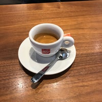 Photo taken at Espressamente Illy by Ace D. on 4/5/2018