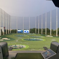 Foto tirada no(a) Topgolf por Y em 6/12/2022