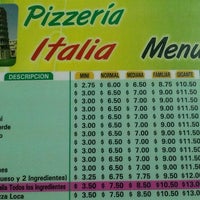 รูปภาพถ่ายที่ Pizzería Italia โดย Javier A. เมื่อ 12/17/2012