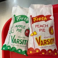 Photo taken at The Varsity by Calvin C. on 7/8/2023