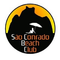 9/3/2013 tarihinde Sao Conrado Beach Club - Barraca de Praiaziyaretçi tarafından Sao Conrado Beach Club - Barraca de Praia'de çekilen fotoğraf