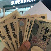 Photo taken at Super Rich (Thailand) by .. A. on 12/5/2017