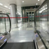 Photo taken at Platform 2 by Ornanong U. on 11/16/2012