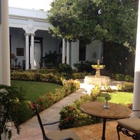 Photo taken at Casa Azul Hotel Monumento Historico by Pamela B. on 9/26/2013