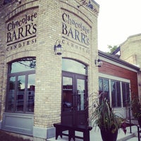 รูปภาพถ่ายที่ Chocolate Barr&amp;#39;s Candies โดย Stratford C. เมื่อ 7/30/2014