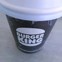Photo taken at Burger King by ERTU DENİZ .. on 4/2/2022