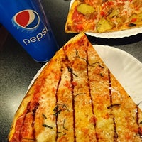 Photo taken at Lucky Slice Pizza by Leo on 10/2/2018