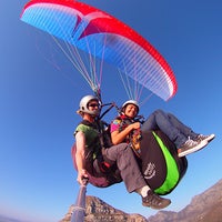 Foto tirada no(a) Cape Town Tandem Paragliding por Cape Town Tandem Paragliding em 9/4/2013