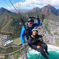 Foto tirada no(a) Cape Town Tandem Paragliding por Cape Town Tandem Paragliding em 8/25/2021