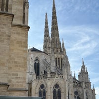 Photo taken at Cathédrale Saint-André by Arto R. on 10/5/2023