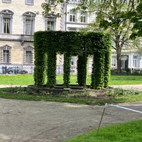 Photo taken at Square Frère-Orbansquare by Arto R. on 4/18/2024