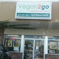 9/7/2013 tarihinde Sheena C.ziyaretçi tarafından Vegan 2 Go'de çekilen fotoğraf