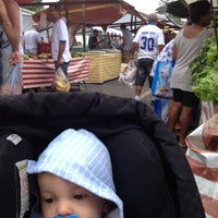 Photo taken at Feira - Parque Arariba by Anderson B. on 11/25/2012