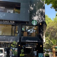 Photo taken at Starbucks by Eduardo N. on 2/17/2022