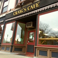 Foto scattata a Craig&amp;#39;s Cafe da Stephen W. il 11/16/2013