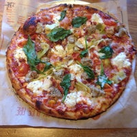 Photo taken at Blaze Pizza by Gab R. on 10/29/2016