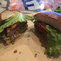 Снимок сделан в BGR the Burger Joint - Columbia пользователем Ronna 1/26/2019
