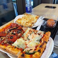 Photo taken at Pizza Mia by Morvarid B. on 10/16/2022