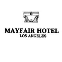 Das Foto wurde bei The Mayfair Hotel Los Angeles von The Mayfair Hotel Los Angeles am 7/30/2014 aufgenommen