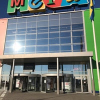 รูปภาพถ่ายที่ MEGA Mall โดย Евгения 💀 Л. เมื่อ 4/18/2017