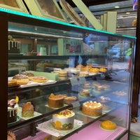 Foto scattata a NOLA Cupcakes da Amany Alkhamis il 10/15/2021