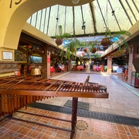 Foto diambil di Las Pichanchas Restaurante oleh Pedro B. pada 2/3/2022