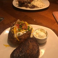 Photo taken at Outback Steakhouse by James B. on 9/14/2017