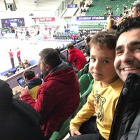 Foto diambil di Tofaş Spor Salonu oleh Özcan Ç. pada 12/25/2022