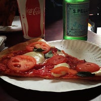 12/28/2012にJohn Q.がJoe&#39;s Pizzaで撮った写真
