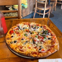 1/15/2023 tarihinde Kathy G.ziyaretçi tarafından Wynola Pizza'de çekilen fotoğraf