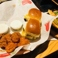 Photo taken at Chili&amp;#39;s Grill &amp;amp; Bar by Dulce C. on 9/9/2018