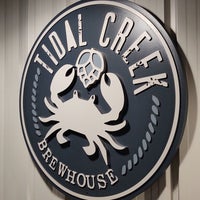 Photo taken at Tidal Creek Brewhouse by Mongo S. on 2/21/2023