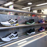 アディダス ファクトリーアウトレット 鶴見 鶴見区茨田大宮2 7 70