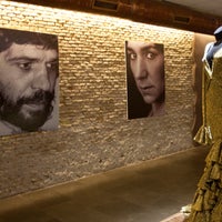 Das Foto wurde bei Sala Flamenco von Flamenco Sevilla am 9/9/2013 aufgenommen