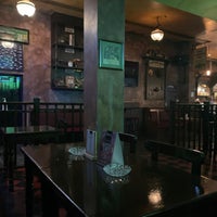 รูปภาพถ่ายที่ Fiddlers Green Irish pub โดย A&amp;amp;A เมื่อ 9/21/2022