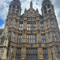 Foto scattata a Houses of Parliament da Tommy H. il 4/24/2024