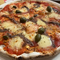9/4/2023 tarihinde Tommy H.ziyaretçi tarafından Pizza Scuola'de çekilen fotoğraf