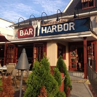 Снимок сделан в Bar Harbor Grill пользователем Troy J. 8/22/2013