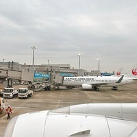 Photo taken at Gate 10 by はみつ on 1/19/2024