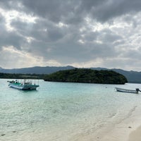 Photo taken at Kabira Bay by はみつ on 2/12/2024