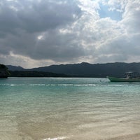 Photo taken at Kabira Bay by はみつ on 2/12/2024