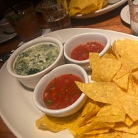 Photo taken at Houston&amp;#39;s Restaurant by Inna on 8/22/2023