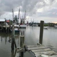 Photo taken at R.B.&amp;#39;s Seafood Restaurant by Beth M. on 8/3/2018