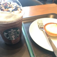 Photo taken at Starbucks by ビス子 on 2/10/2020