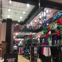 Photo taken at DICK&amp;#39;S Sporting Goods by Jess C. on 12/21/2016