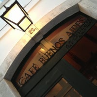 Foto tirada no(a) Café Buenos Aires na Fábrica por Luis M. em 7/10/2013