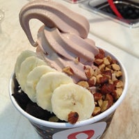 Photo taken at Red Mango by Sharon L. on 2/21/2013