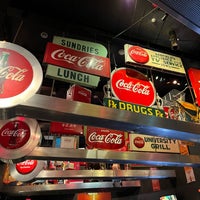 Foto scattata a World of Coca-Cola da sona il 4/30/2024