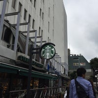Photo taken at Starbucks by ひろぽん on 6/27/2015